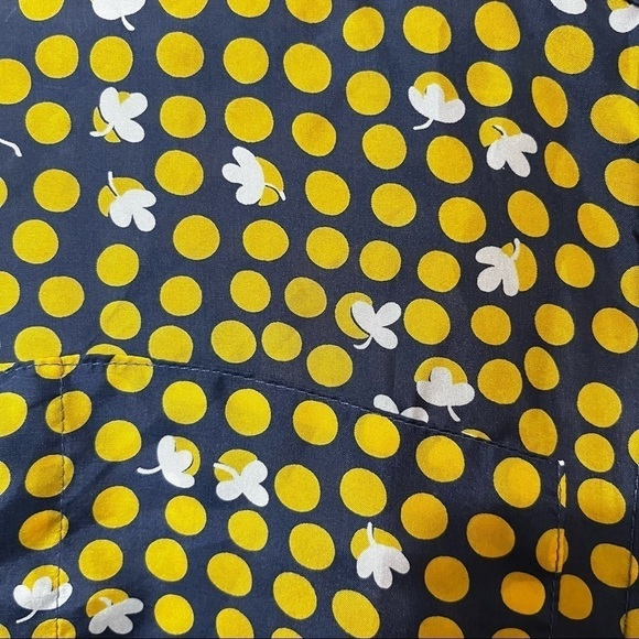 CAbi #183 Clover Dot gray & yellow silk top - Picture 4 of 8